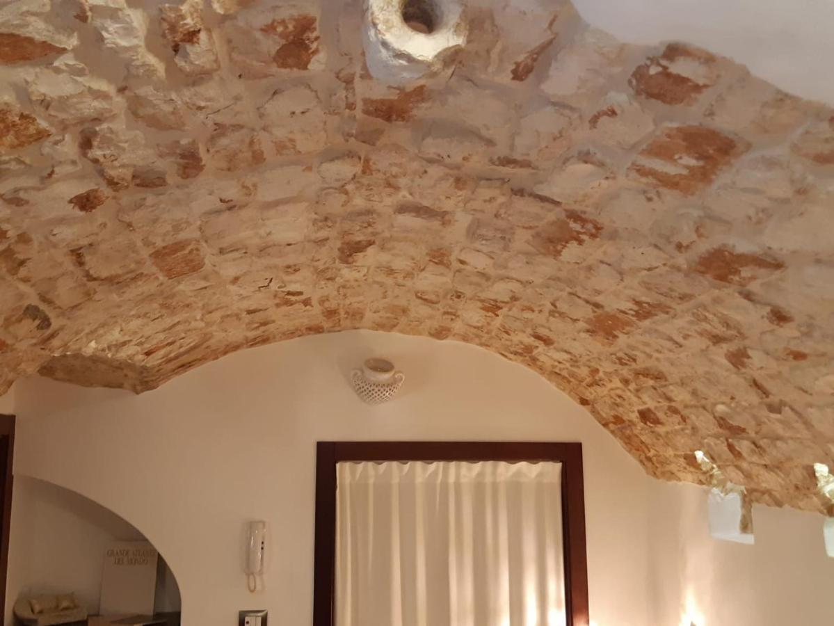 קונברסאנו Donna Lucrezia Dimora A Corte B&B מראה חיצוני תמונה